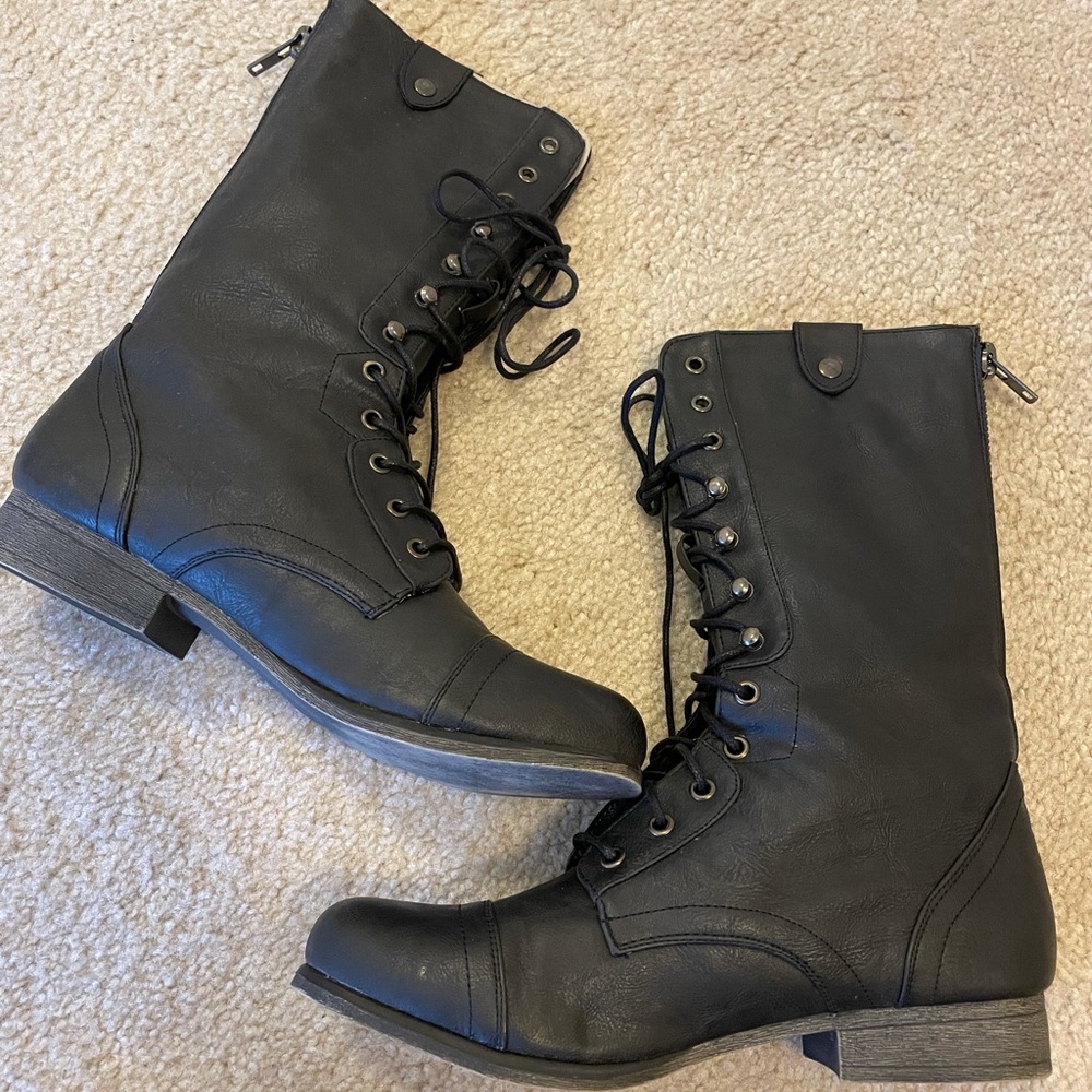 Steve Madden combat boots